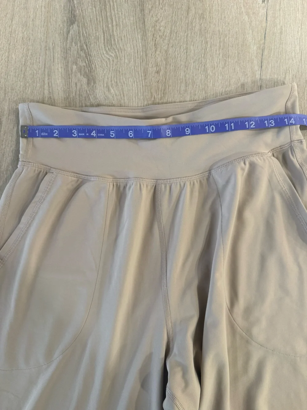Old Navy PowerSoft High Rise Joggers Large Taupe Beige Go-Dry Active Pants